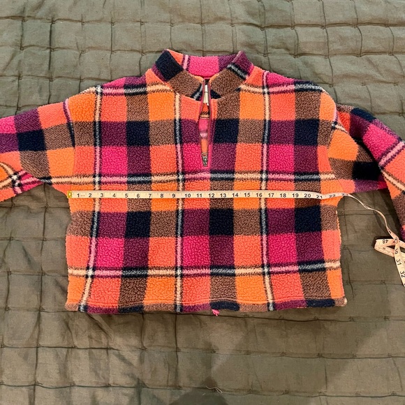 American Eagle Outfitters Pink and Orange Fleece Pullover - Picture 7 of 10